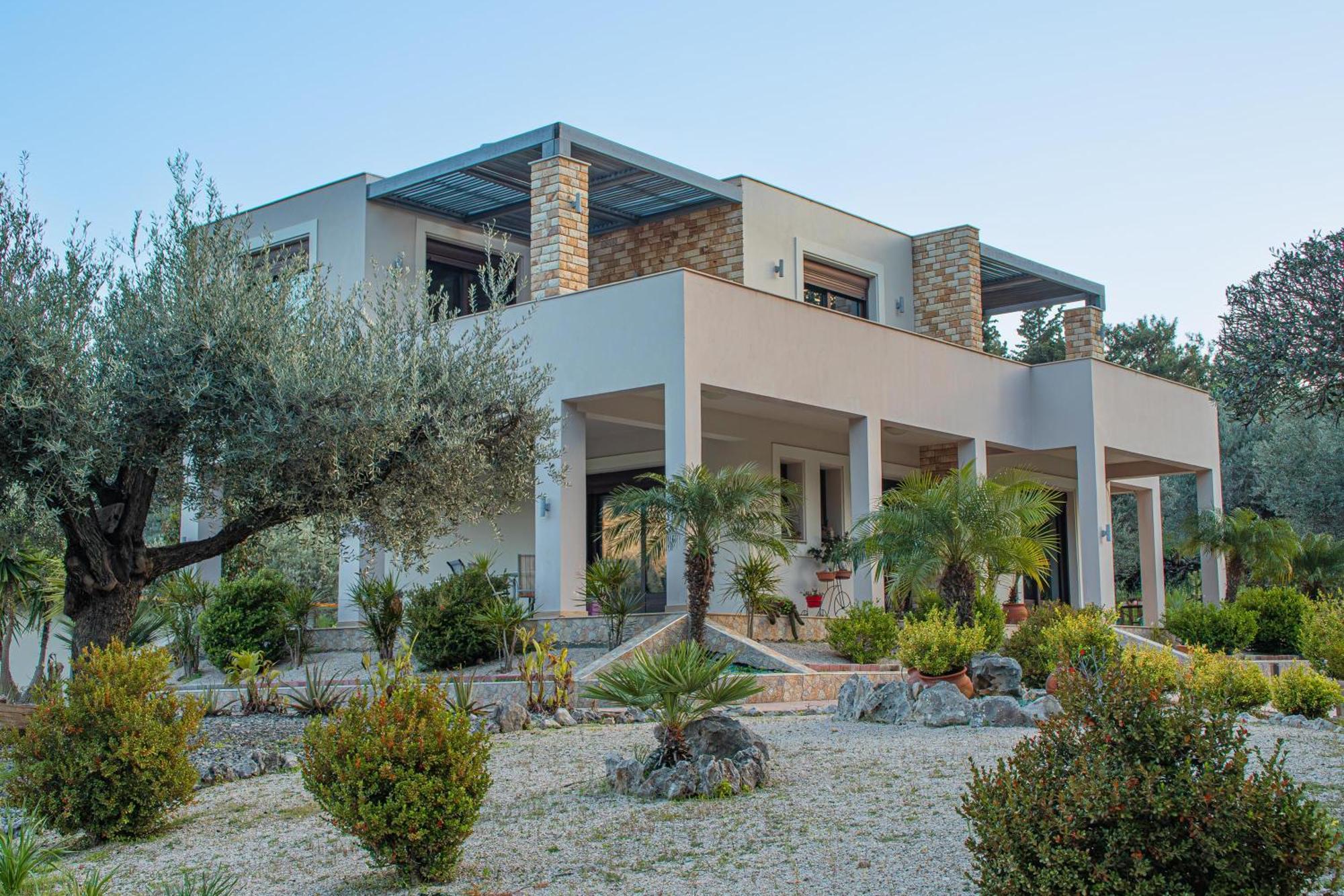 Physis Luxury Archangelos (Rhodes)
