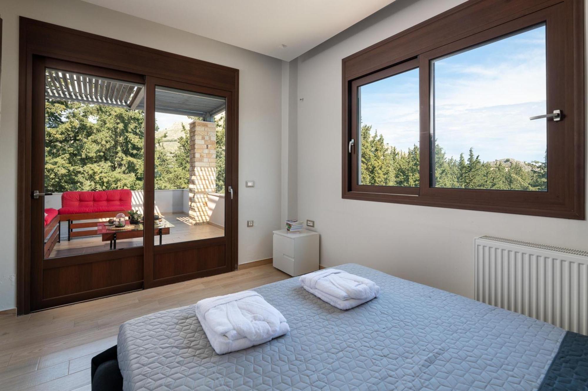 Physis Luxury Archangelos (Rhodes)